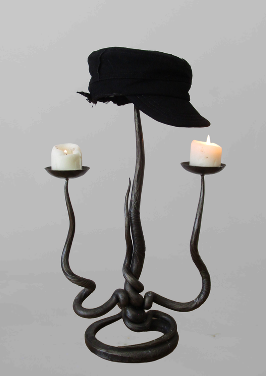 The Louis Cap - Black