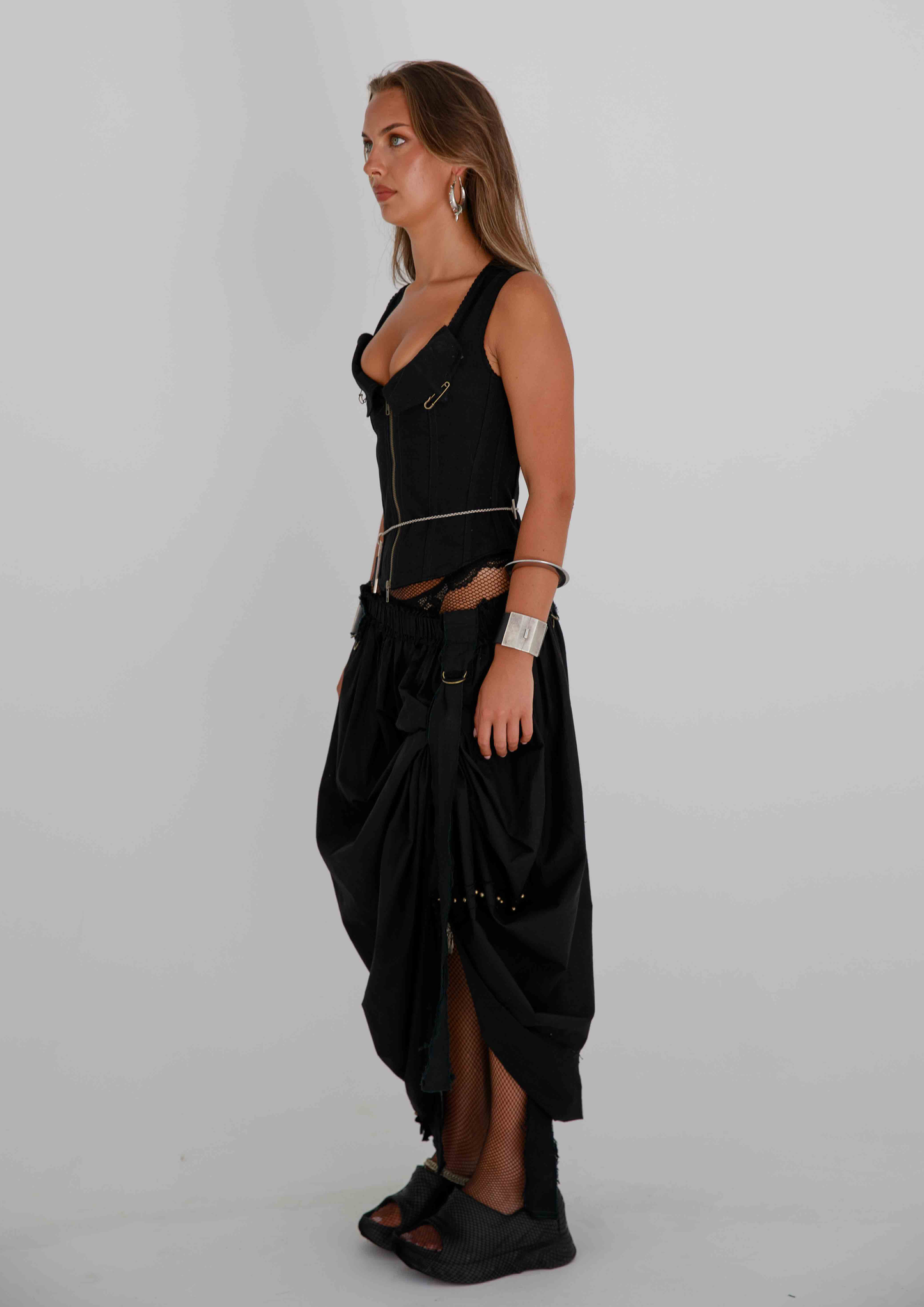 The Amy Zip Corset - Black